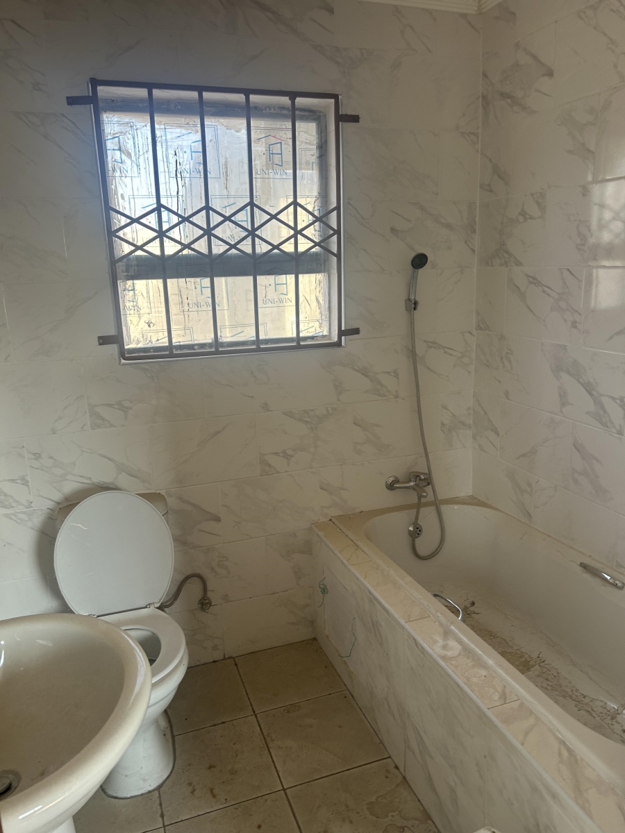 8 Bedroom Property for Sale in Rammulotsi Free State